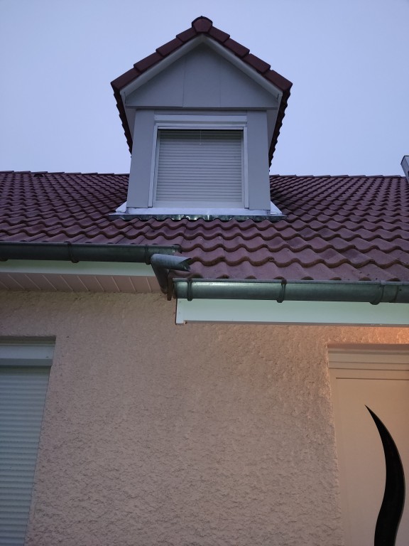 Traitement de toiture à Besançon : comment protéger durablement votre maison en 2026 ?